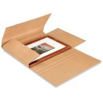 Next κουτί αποστολής courier μεταβαλλόμενο ύψος 18x26x2-5εκ. Δυνατότητα εκτύπωσης